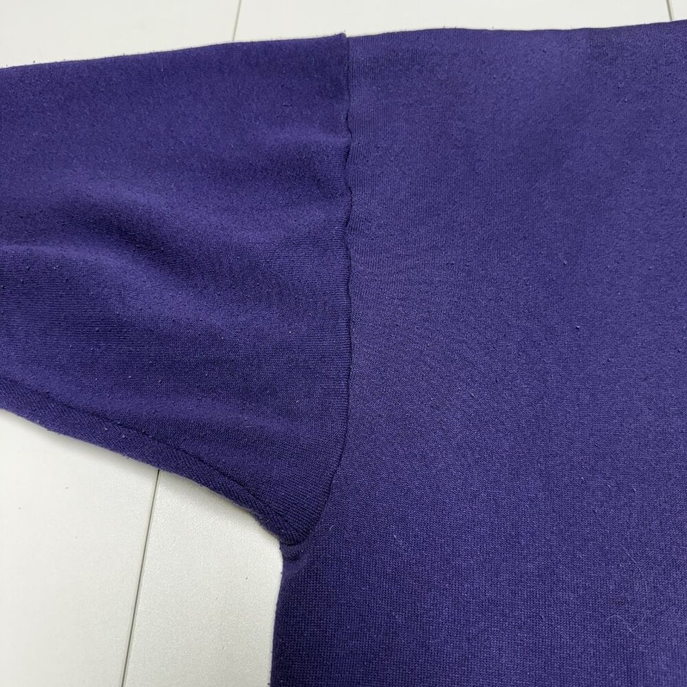 Vintage Winnie The Pooh Sweatshirt Oversized L Purple Crew Neck Cartoon 90s Y2K - Picture 9 of 16
